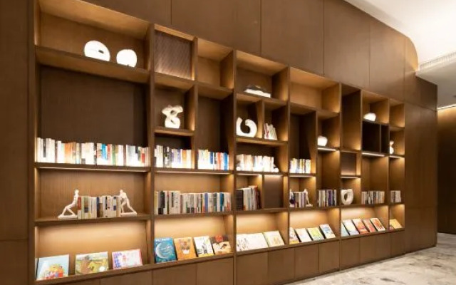 Atour Hotel Dalian Development Zone
