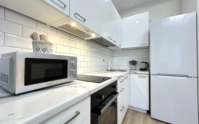 4 Сезона на бульваре Давлеткильдеева 18