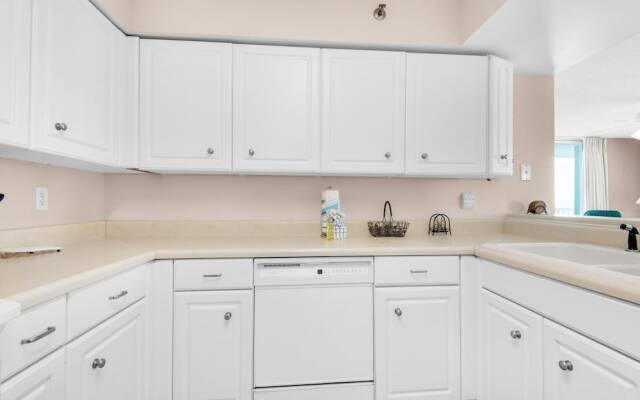 Tristan Towers Unit 9B