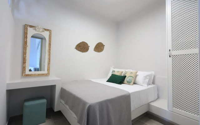 Captain's Pounda Suite