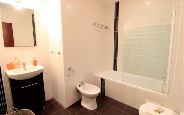 PRAIA DA ROCHA BALCONY by HOMING