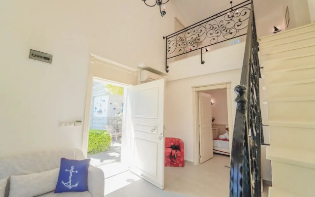 Alacati Marina Palace Otel