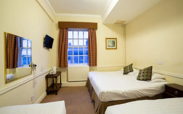 George Hotel