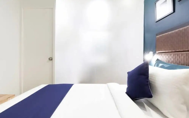 Moon Residency