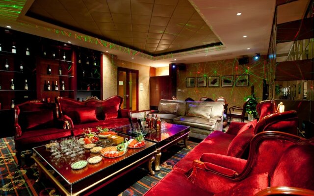 Nanjing Greenland Yuhao Hot Spring Hotel