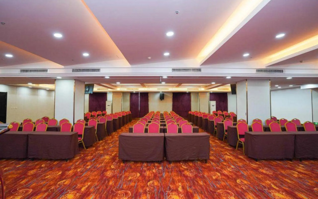 Yihai Pearl Hotel Tianjin