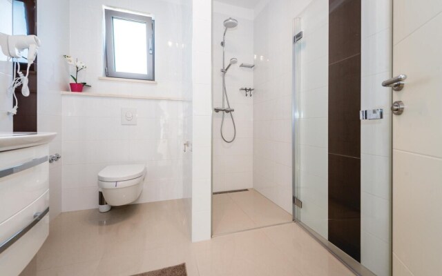 Beautiful Home in Razanj With Wifi and 3 Bedrooms