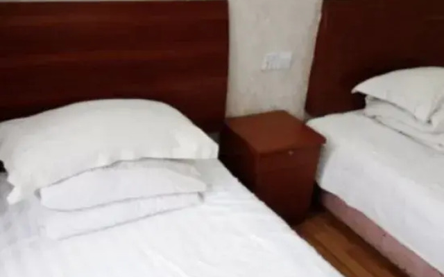Shanghai Mingyue Hotel
