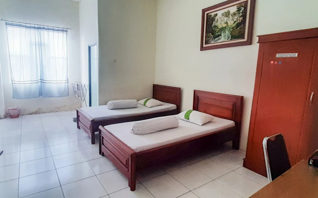 RedDoorz Syariah @ Penginapan Sederhana Palembang