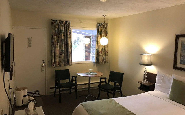 Gables Motel