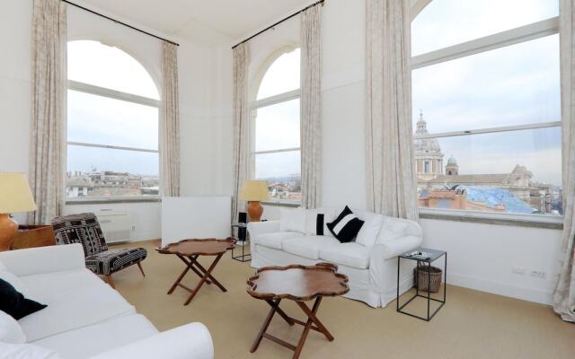 La Camelia an Elegant and Extravagant 2 Bedroom Apartment