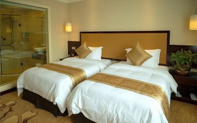 Sun Island Holiday Hotel