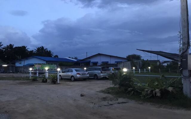 Paksina Resort