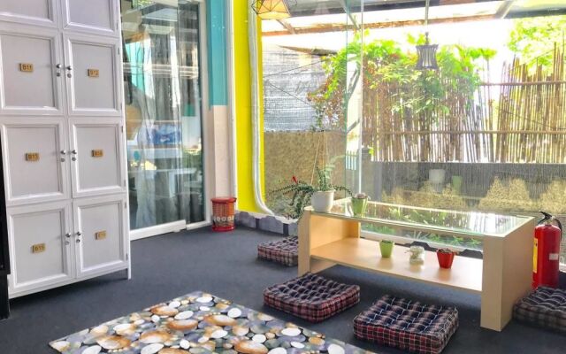 Win Win Hostel