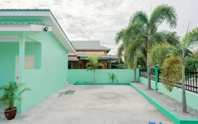 OYO 91271 Cik Ein Homestay