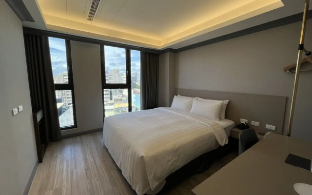 Q21 Hotel