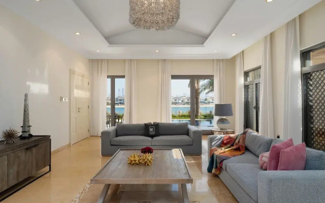 Maison Privee - Exclusive Villa w/ Private Pool, Garden and Beach