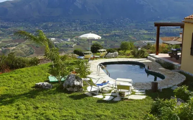 Villa Orca