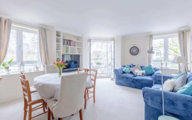 Unique Waterfront 2BD Flat - Rotherhithe