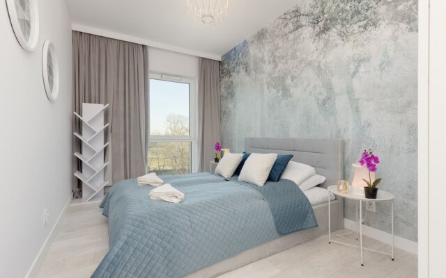 Lux Apartment by Renters Prestige
