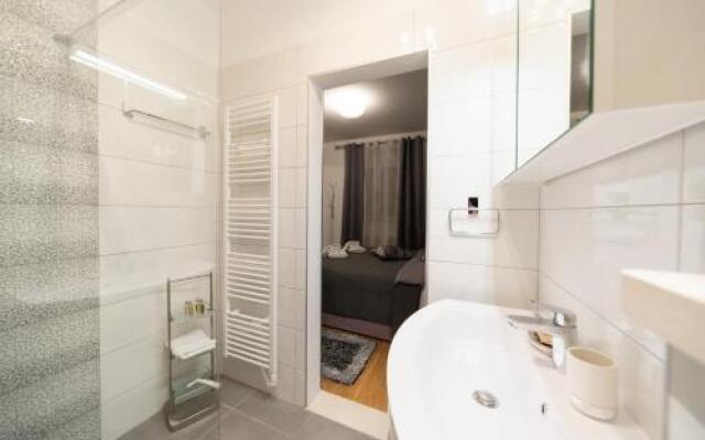 Apartment Garden Terrace