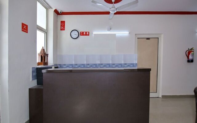OYO 13051 Shanti Villa