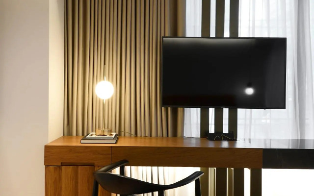Teight Hotel