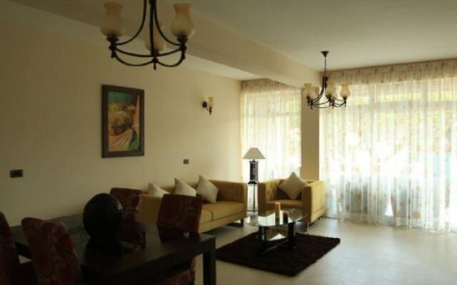 Avifauna Luxury Apartment Guest House