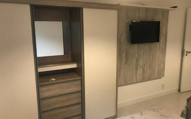 Golden Lake Residence bl3 106