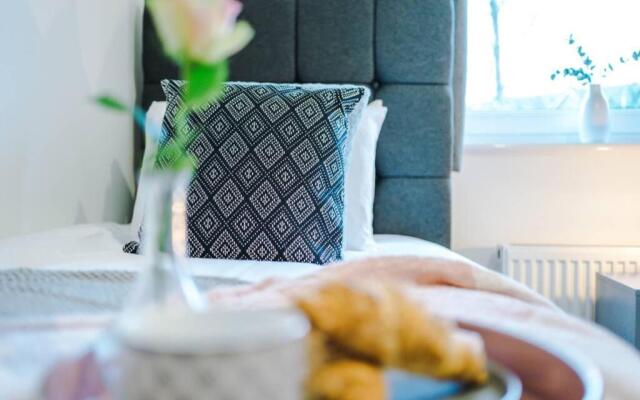 Paladine Place Serviced Apartment Coventry