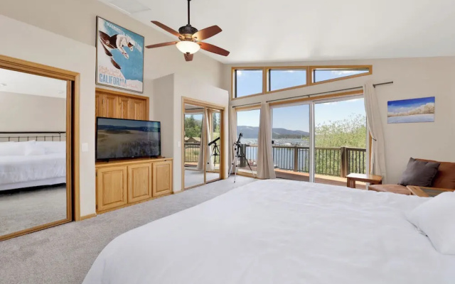 Lakefront Village Castle #2312