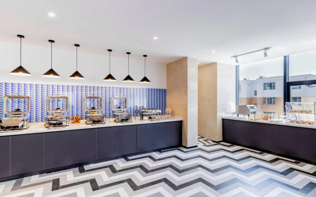 Holiday Inn Express Hohhot East Station