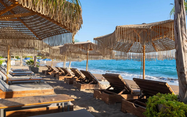 Aquarius Beach Hotel
