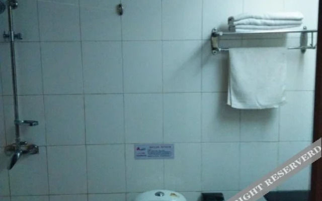 Wanrong Hotel