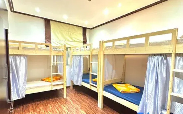 Homeland Hostel