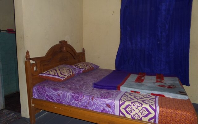 Lawang Sari Homestay