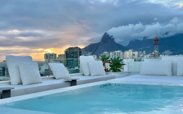 WhereInRio 4 suites luxury penthouse Ipanema