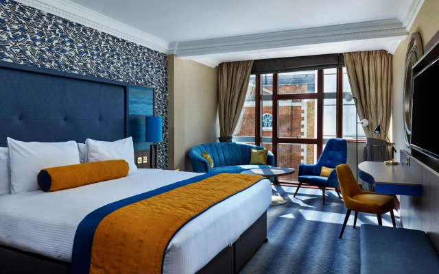 Leonardo Royal Hotel London City