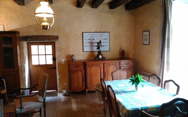 House With 2 Bedrooms in Limeuil, With Wonderful City View and Enclose