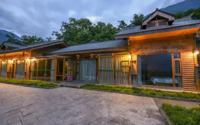 Dayu Farm House