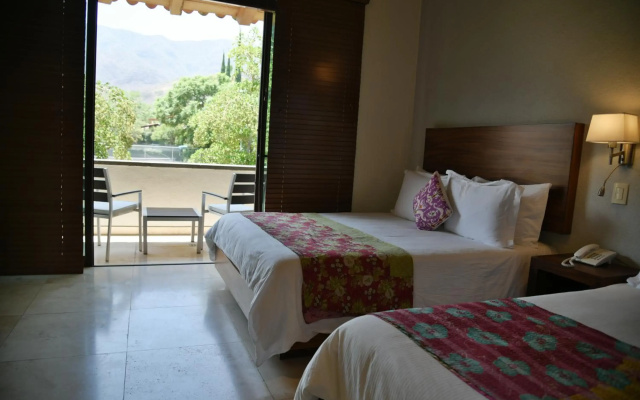 La Reserva Chapala Resort