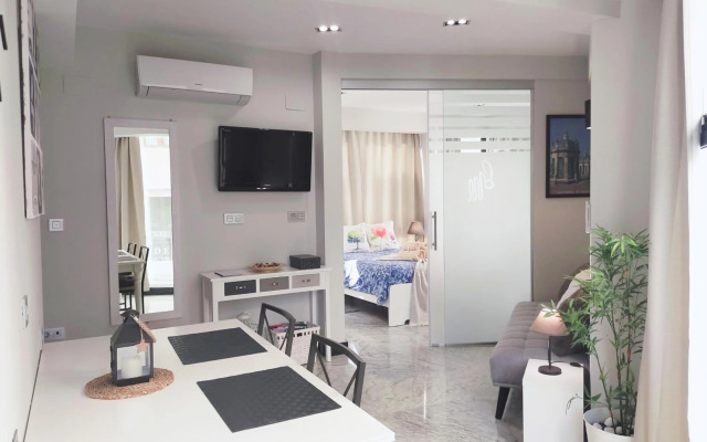 Sevilla centro Catedral BOHEMIAN & SUITES Sky Line Icide- Moeckel Parking