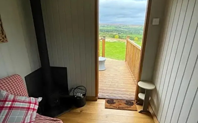 Oakley View Shepherds Huts with optional hot tub