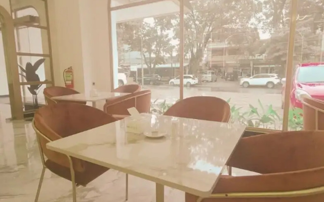 Fahira Hotel Syariah Padang
