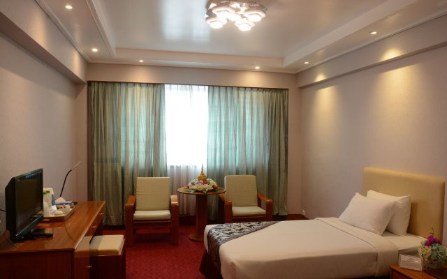 Central Hotel Yangon