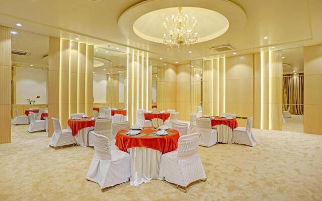 Treebo Premium Golden Bliss Trimurti Nagar Square
