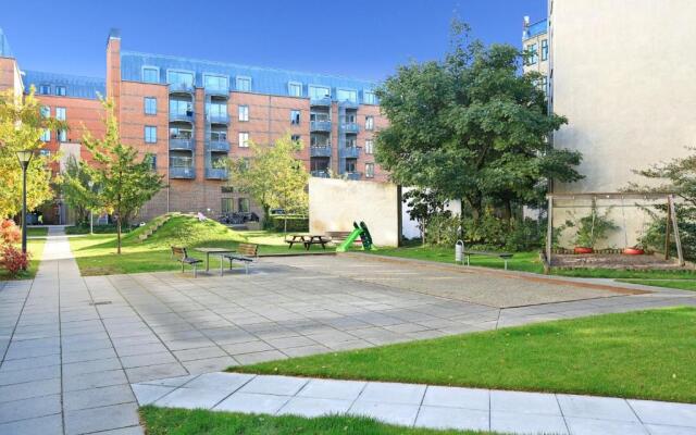 CITY, LUX APARTM - 2 FULL BATHROOMs, 1v