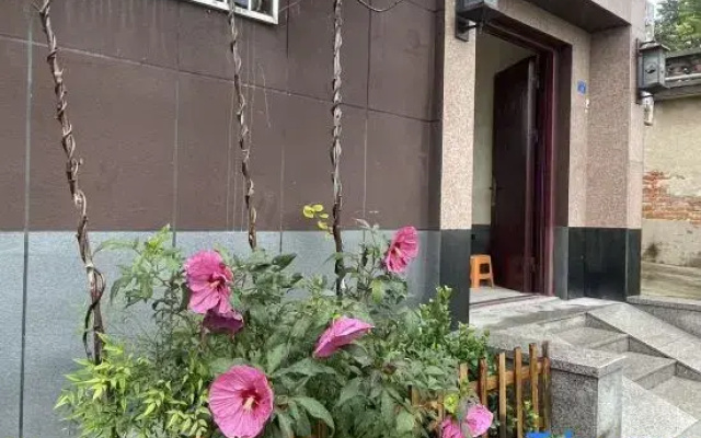 Qiyue Chinese Inn (Taishan Scenic Area Hongmen)