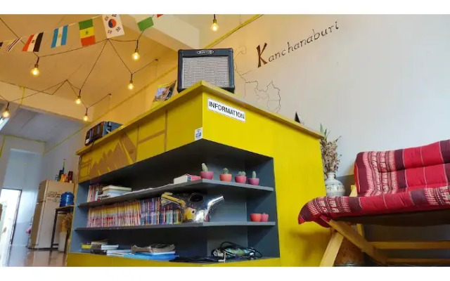 Stamp Hostel - Adults Only