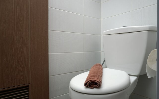 Furnished Studio with Pool View at Puri Orchard Apartment